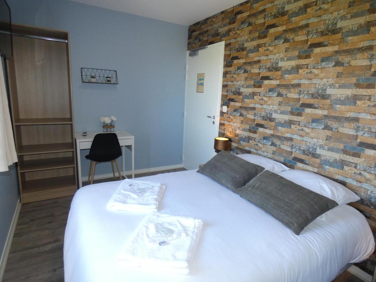 Hotel Restaurant Le Clos De L 'Ancien Pressoir Commes Ngoại thất bức ảnh